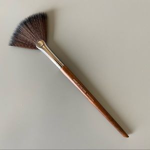 Makeup Forever Professional Medium Fan Brush